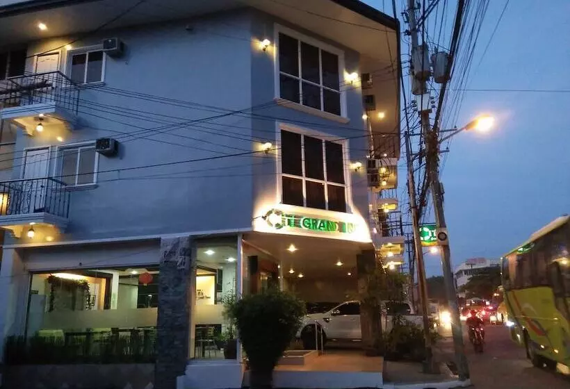 ホテル Citi Grand Inn