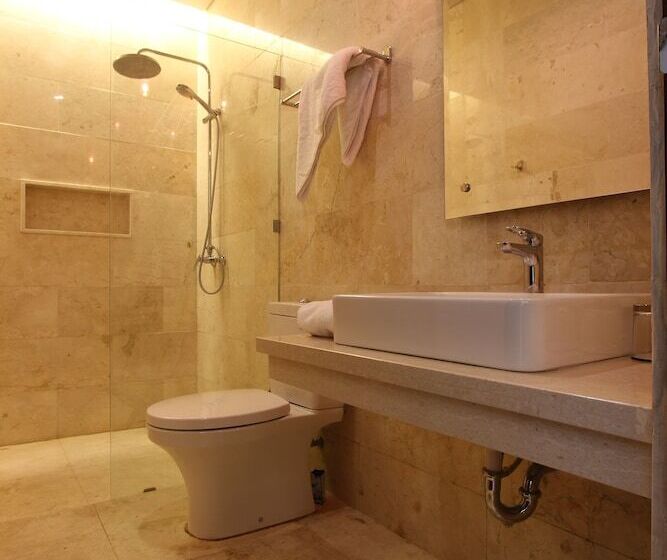 酒店 Djabu Canggu Beach Villa