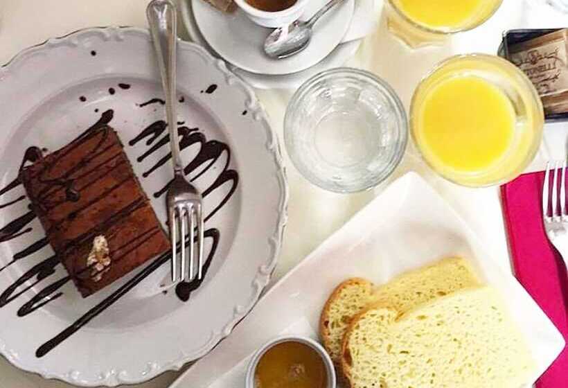 هتل Piazza Di Spagna Suite De Charme