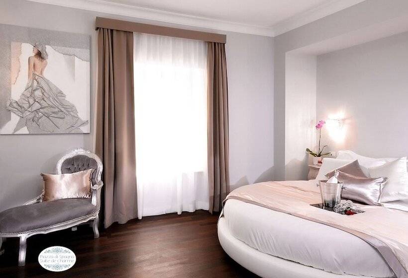 هتل Piazza Di Spagna Suite De Charme