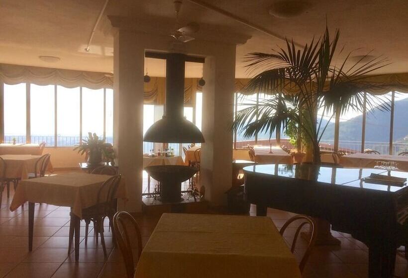 فندق Albergo San Carlo