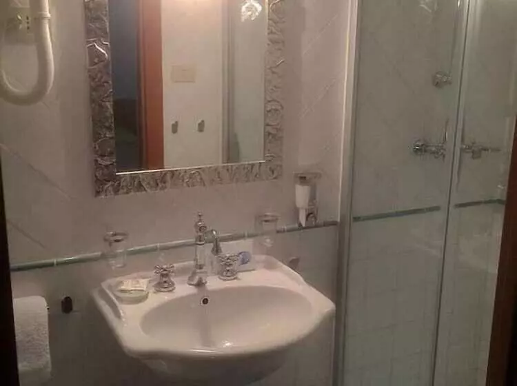 Hotelli Albergo San Carlo