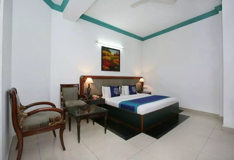 Hotelli Sekhon Grand