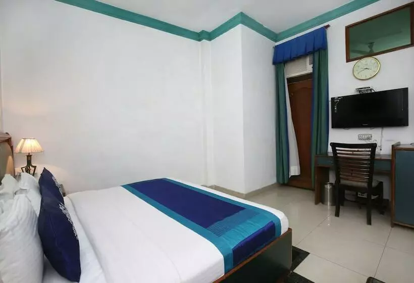 Hotelli Sekhon Grand