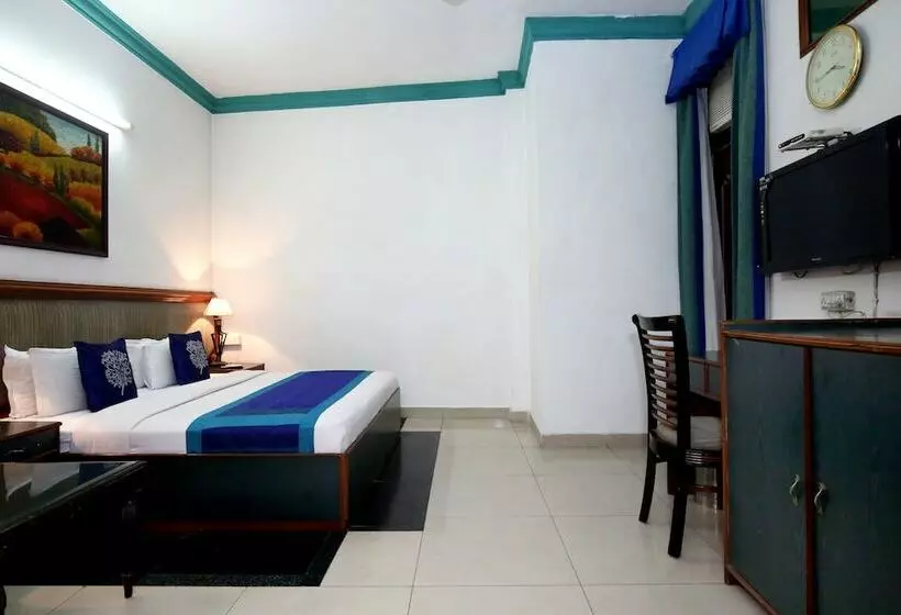 Hotelli Sekhon Grand