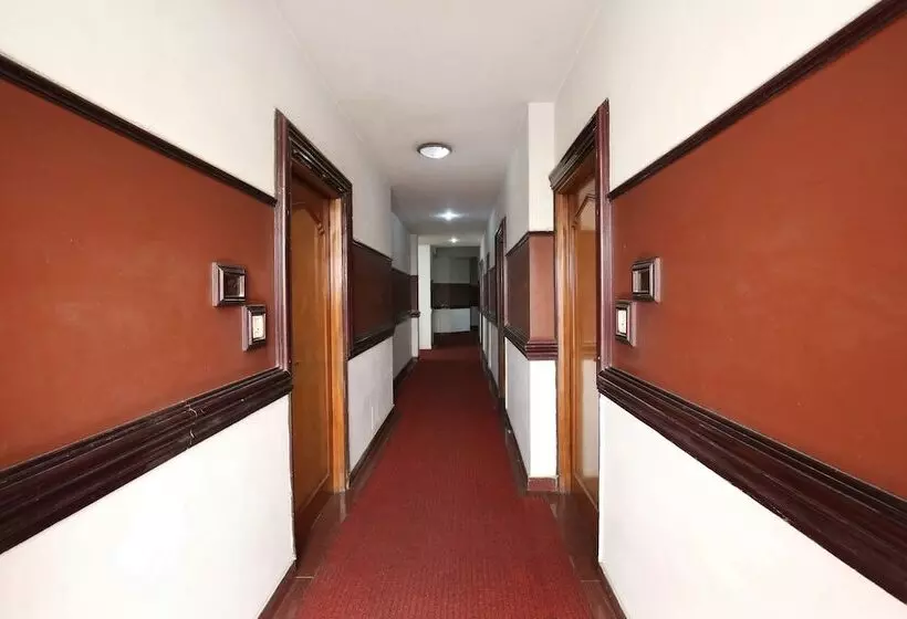 Hotelli Sekhon Grand