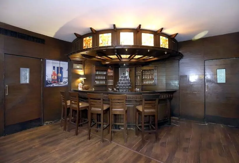 Hotelli Sekhon Grand