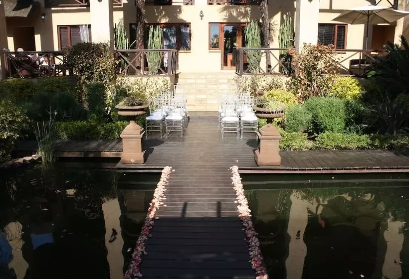 ホテル The Garden Venue