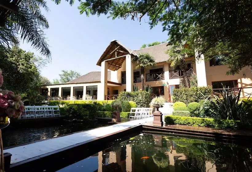 ホテル The Garden Venue