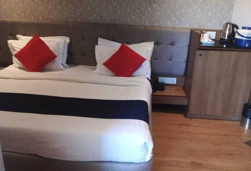 בית מלון כפרי Tiger Valley Resort Kumbhalgarh