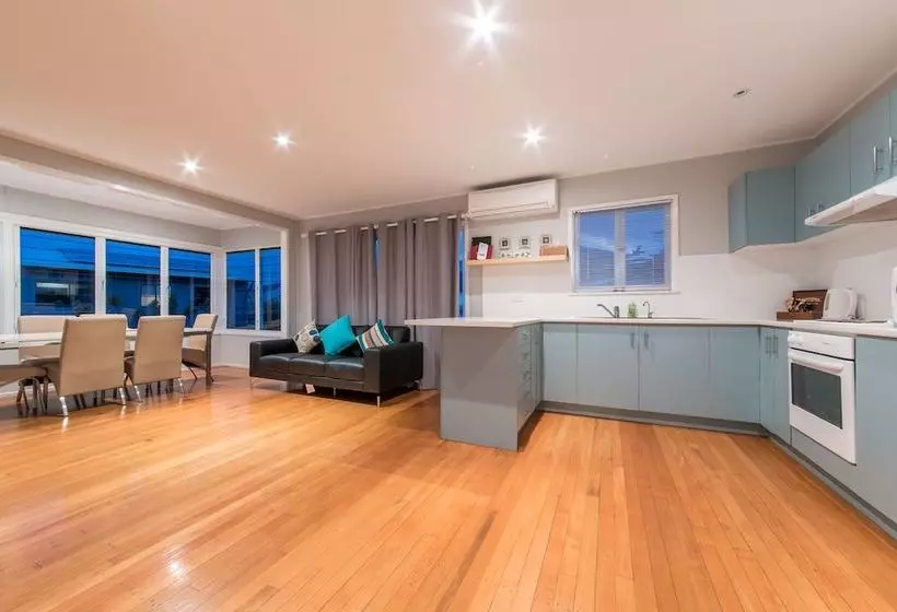 Norm's Beach House