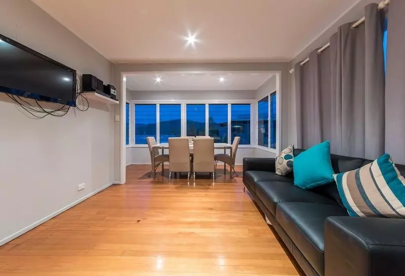 Norm's Beach House