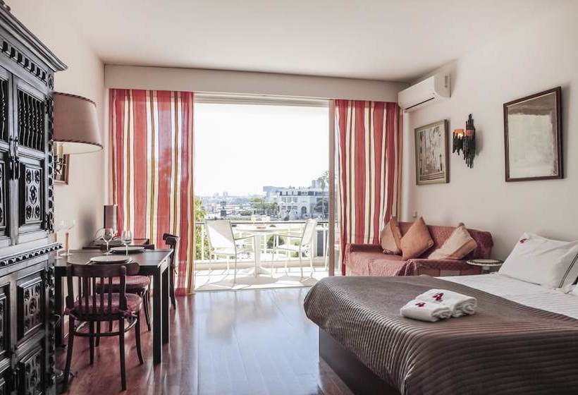 Rent4rest Estoril Beachfront Apartments