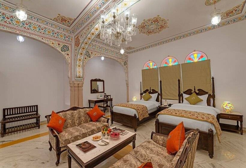 Resort The Jaibagh Palace