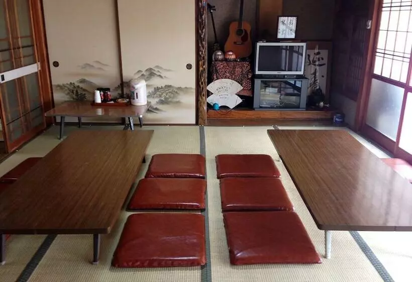 旅館 Showa Minshuku Ryujinsou