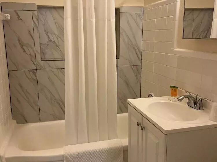 Beachside Resort Motel