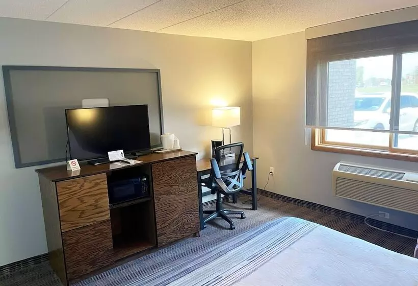 فندق Americinn By Wyndham Ladysmith