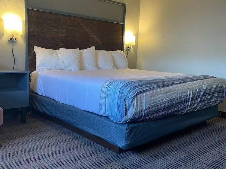 فندق Americinn By Wyndham Ladysmith