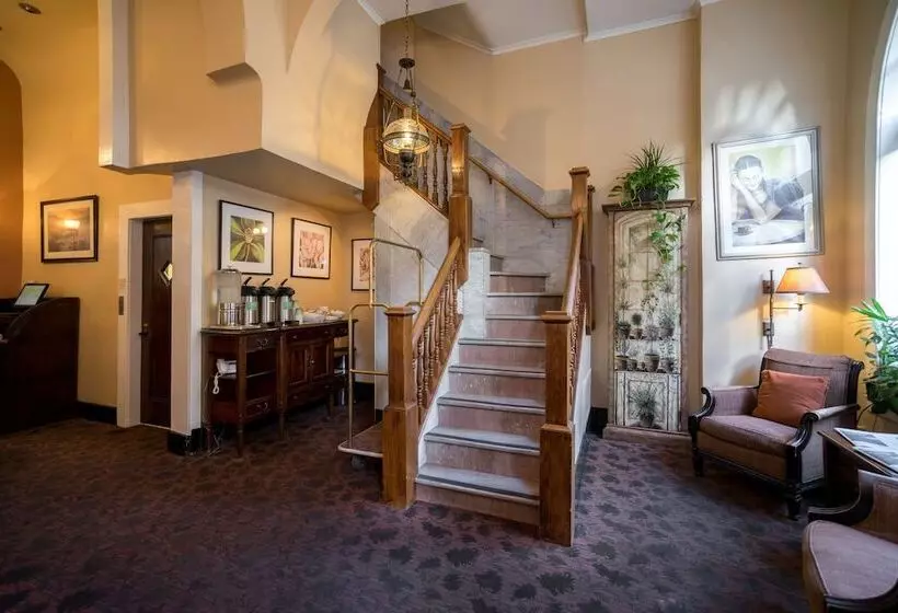 ホテル The Andrews