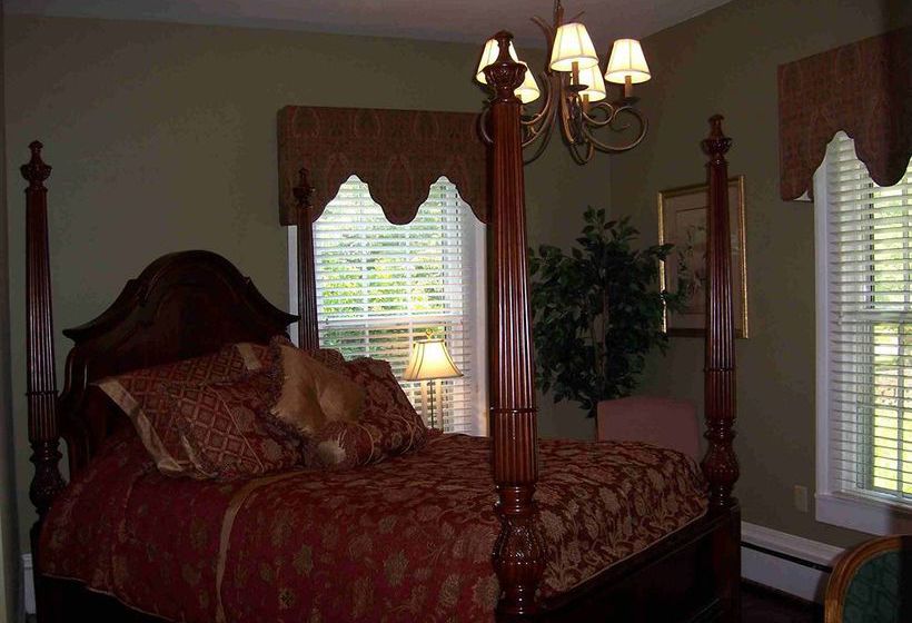 Отель Ashford Inn