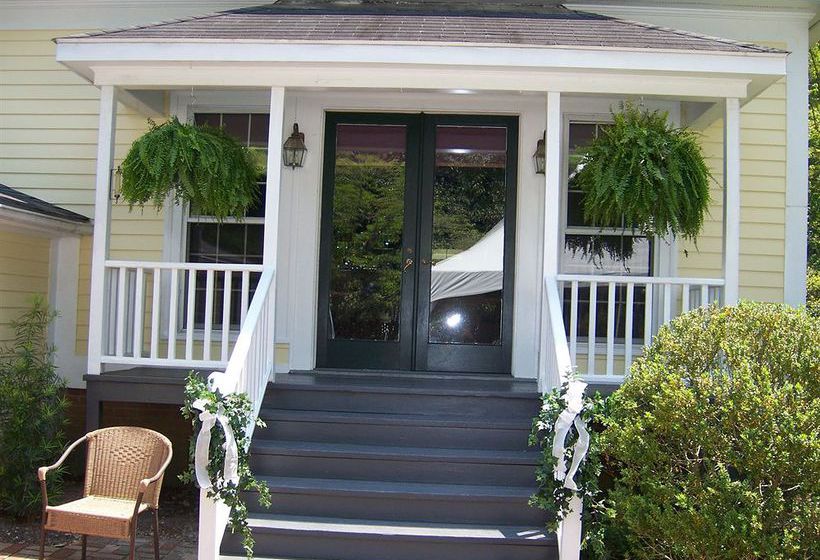 Отель Ashford Inn