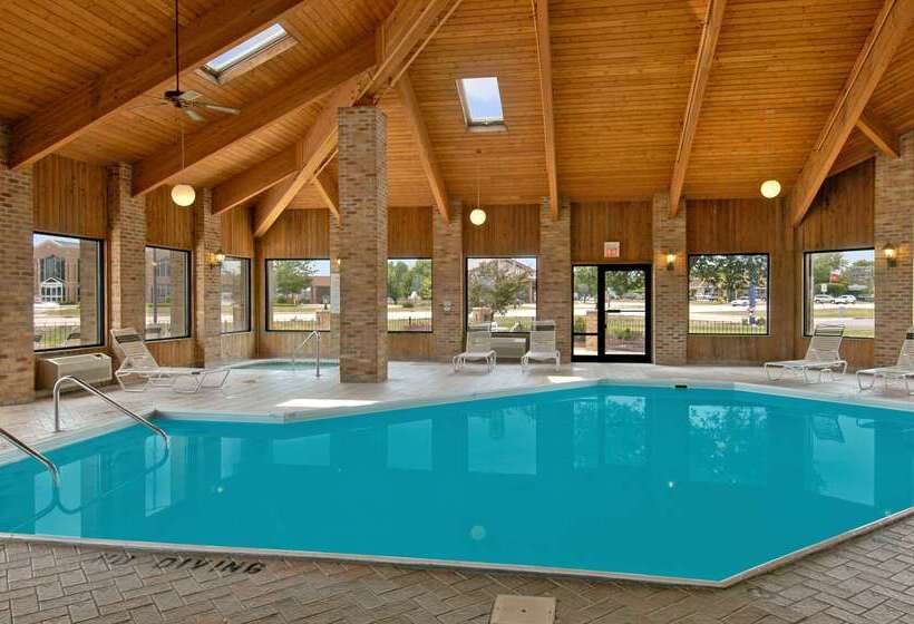 בית מלון כפרי Baymont By Wyndham Tuscola