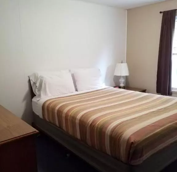 Hotel Bayside Inn & Marina