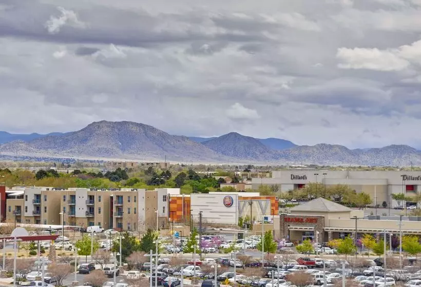 בית מלון כפרי Hyatt Place Albuquerque Uptown
