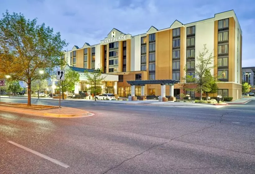 בית מלון כפרי Hyatt Place Albuquerque Uptown