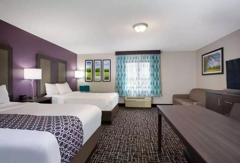 هتل La Quinta Inn By Wyndham Roanoke Salem