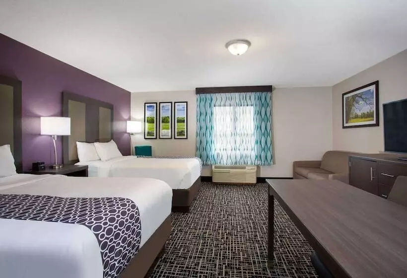 هتل La Quinta Inn By Wyndham Roanoke Salem
