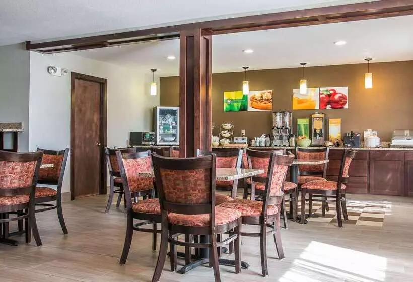 酒店 Quality Inn Grand Rapids Southbyron Center