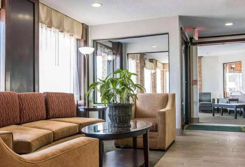 酒店 Quality Inn Grand Rapids Southbyron Center