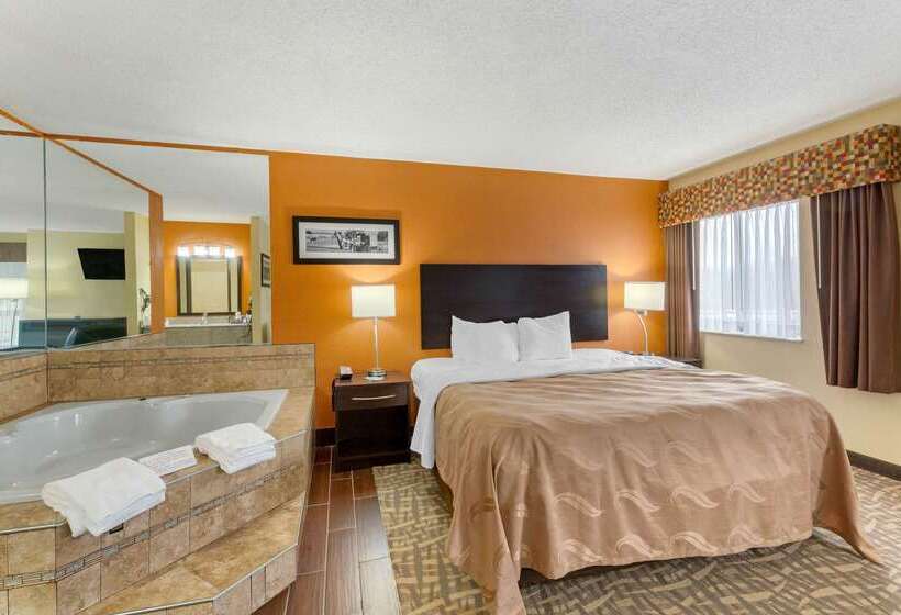 فندق Quality Inn