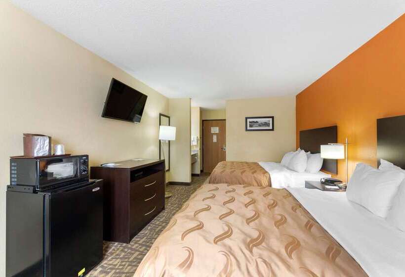 فندق Quality Inn