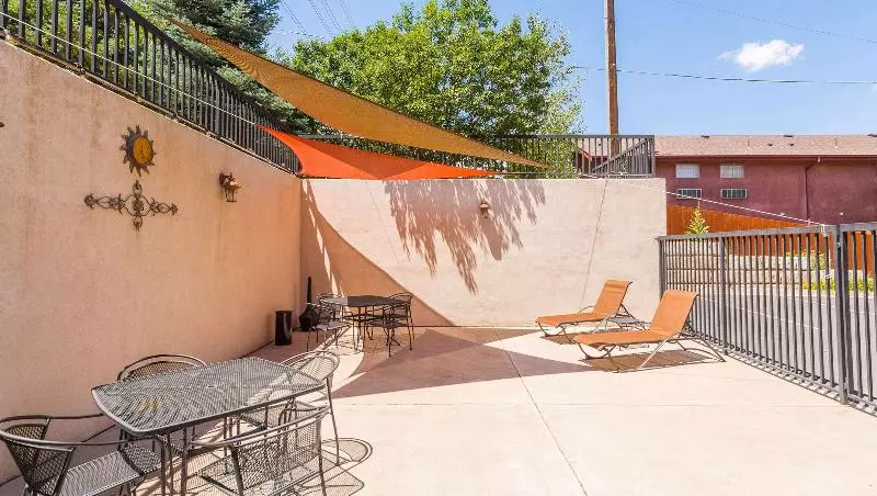 מוטל Magnuson Grand Pikes Peak