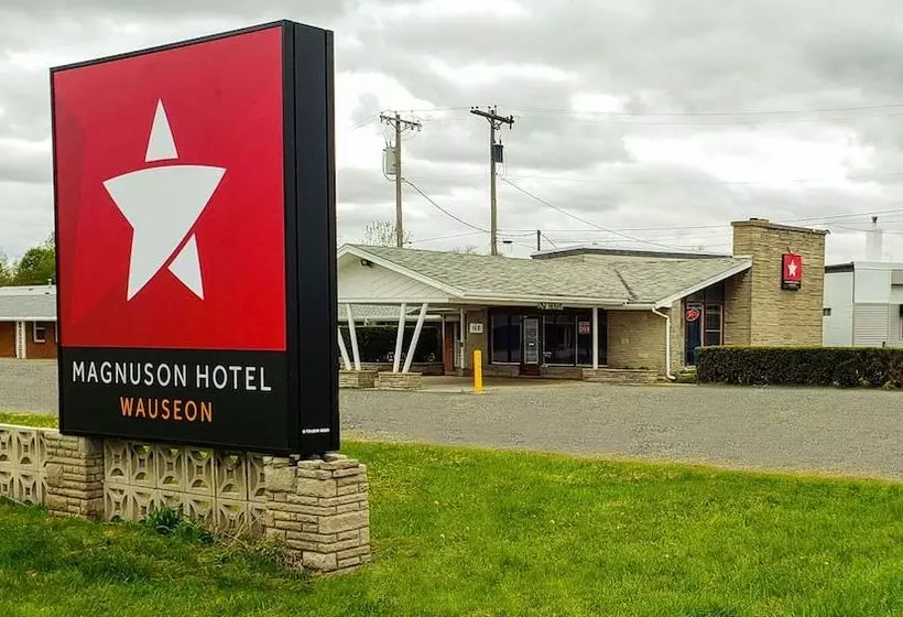 مُتل Magnuson  Wauseon