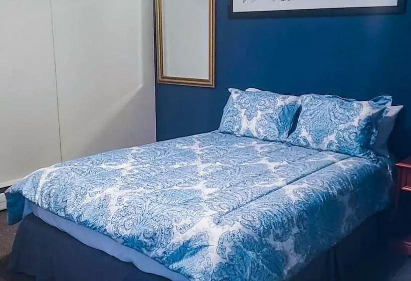 مُتل Magnuson  Wauseon