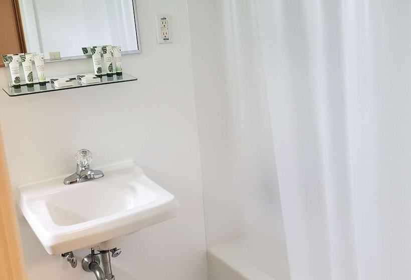 모텔 Magnuson Wauseon