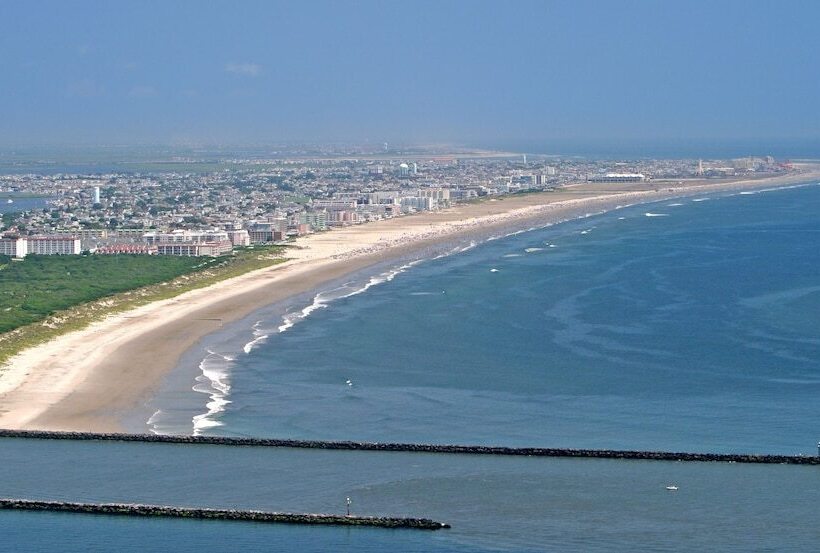 منتجع Aqua Beach