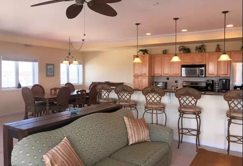 リゾートホテル Aqua Beach