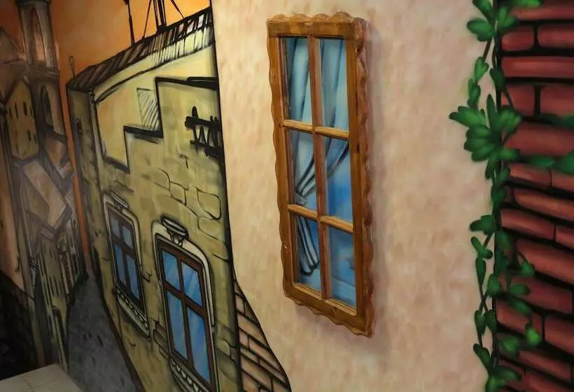 Gostiny Dvor Hotel   Hostel