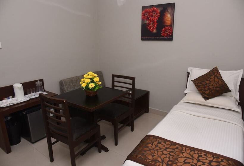 בית מלון כפרי Greens Gate