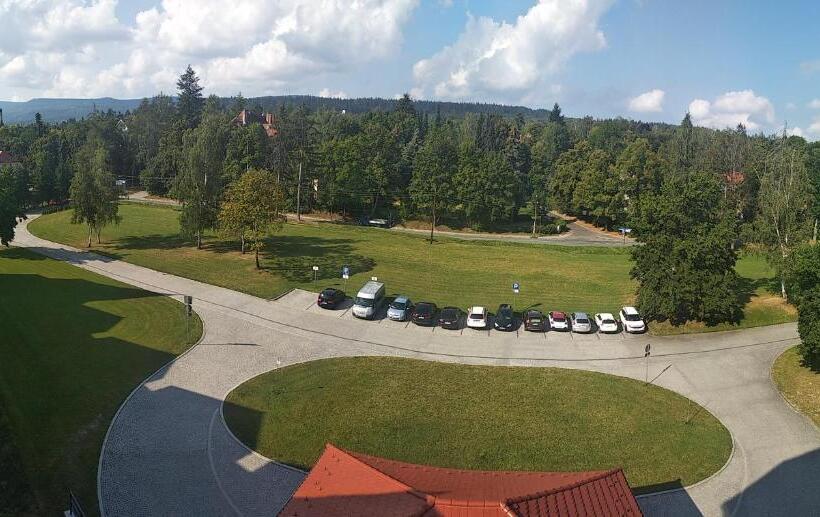 בית מלון כפרי Nowy Zdrój   Centrum Zdrowia I Wypoczynku