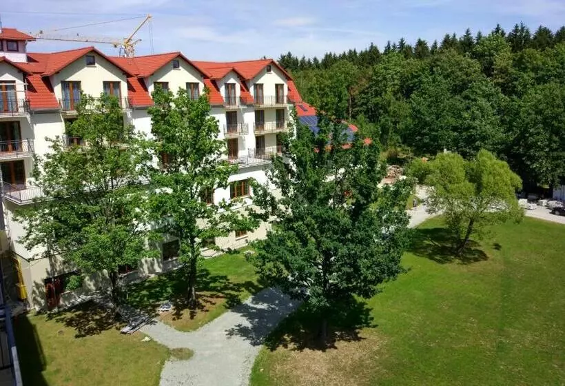 Hotelli Nowy Zdrój Centrum Zdrowia I Wypoczynku