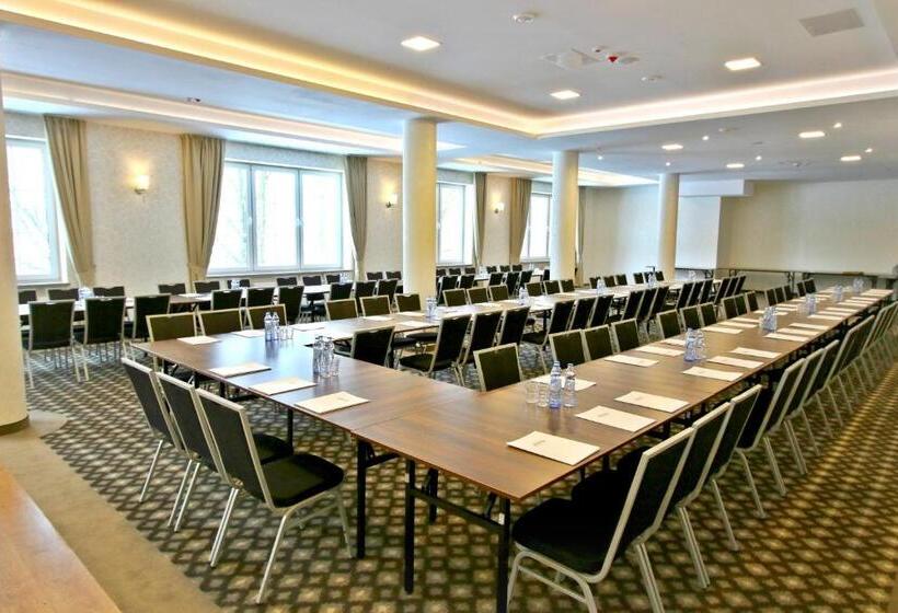 בית מלון כפרי Nowy Zdrój   Centrum Zdrowia I Wypoczynku