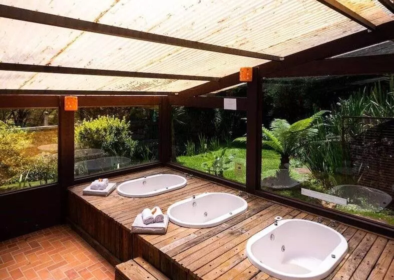 هتل Pousada Jardim Das Montanhas