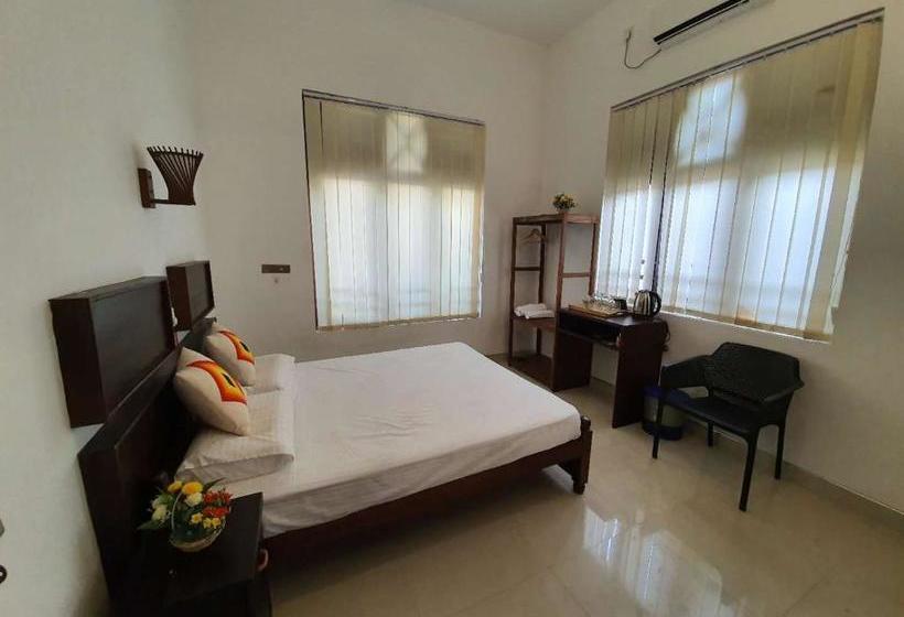 Hôtel So What Boutique