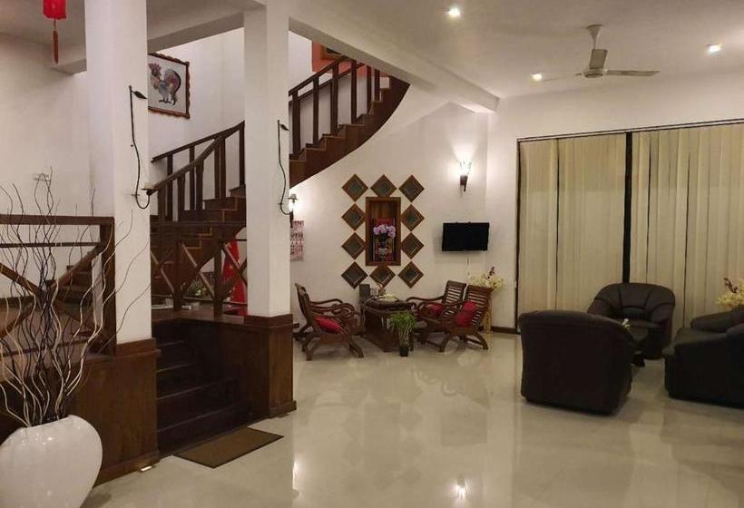 Hôtel So What Boutique