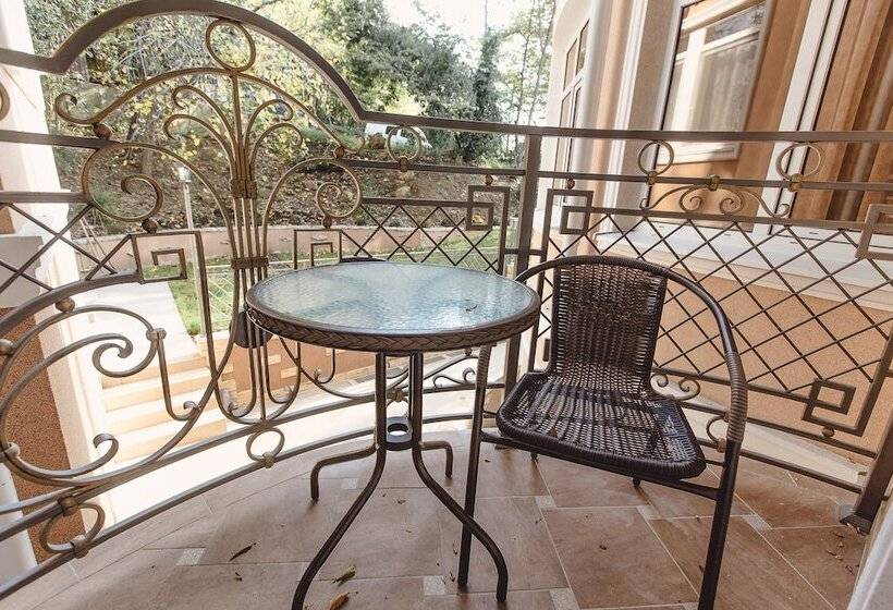 בית מלון כפרי Villa Polianna